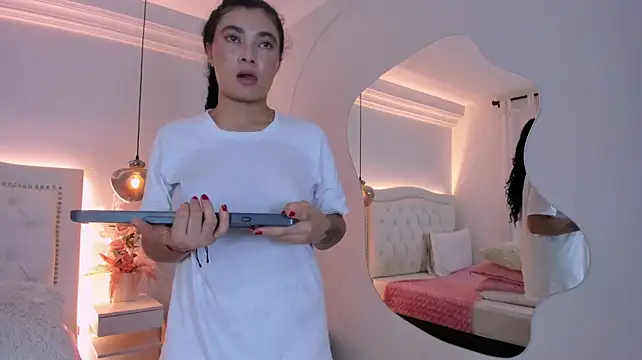 emilly_duque élő XXX-chatje