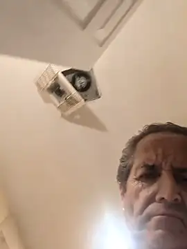 bobby69cock's Live XXX Chat