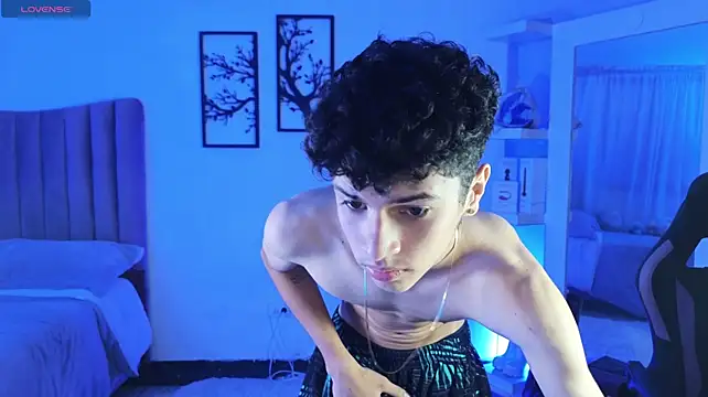 Онлайн чат XXX JuniorPrinceMorris