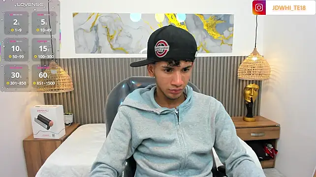 JDWhite18 라이브 XXX 채팅