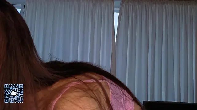 AliciaBrooks' Live XXX Chat