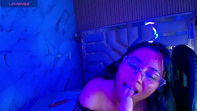 Valentina__r_'s Live XXX Chat