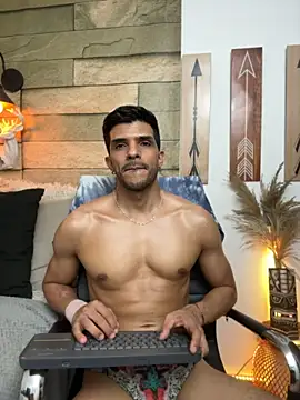 Chat +18 de anddy_white ao vivo