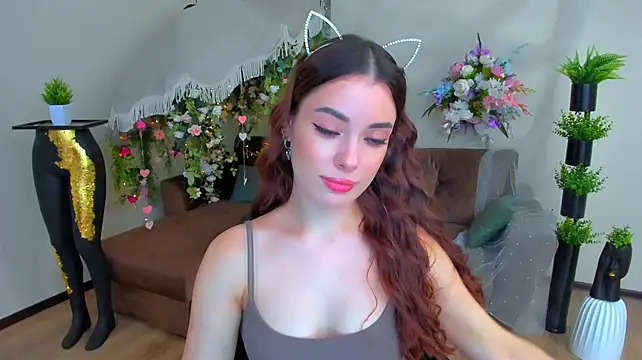 PutOnRepeat Live XXX Chat
