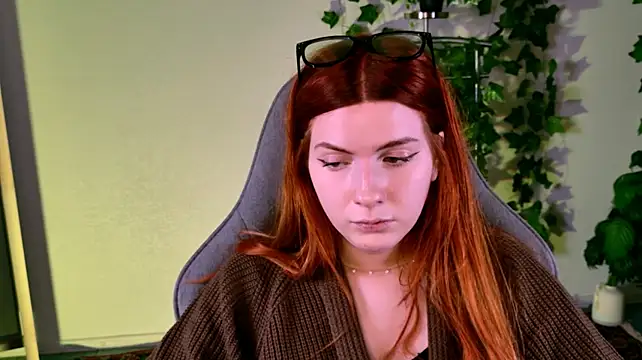 Chat XXX en directo de AliceCUNTach