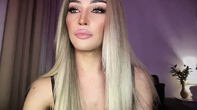 Alicegreenexx's Live XXX Chat