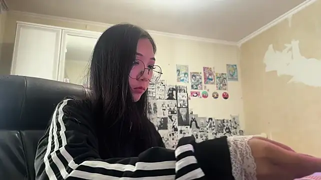 JoiePaschall's Live XXX Chat