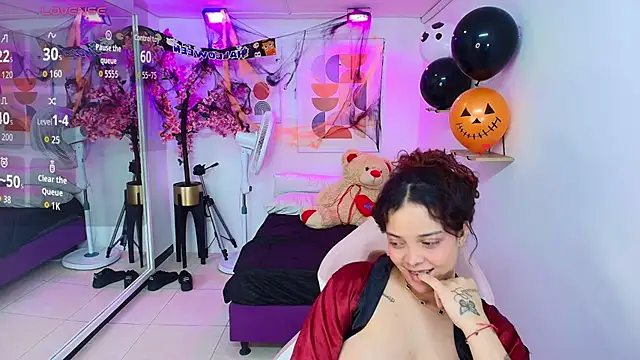 แชท XXX สดของ Maggy_t18
