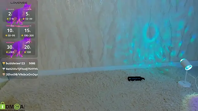 XXX chat uživo modela miiss__lulu