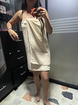 Chat +18 de michbrunnette ao vivo