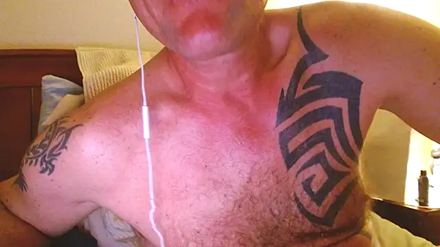 Czat XXX na żywo – Yournaughty