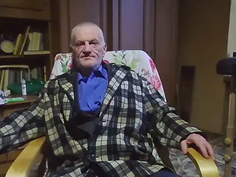 1973teacher Live XXX Chat
