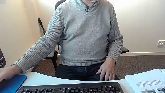 Buggemann live XXX chat