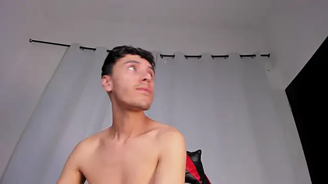 XXX chat uživo modela MaxLeons