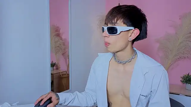 caos_mood élő XXX-chatje