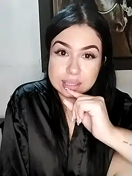alessiafontine1 Adlı Modelin Canlı XXX Sohbeti
