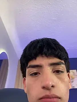 XXX chat uživo modela Filiph_Sterliing