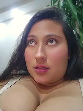 Celeem_ Chat XXX in diretta