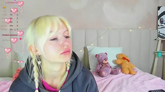 AdeleSilvy live XXX chat