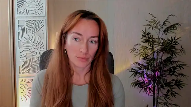 XXX chat uživo modela RebeccaMartinez