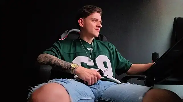FelixStarkk élő XXX-chatje