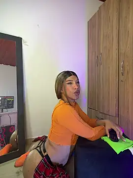 دردشة Andy_Blake_ الجنسية المباشرة