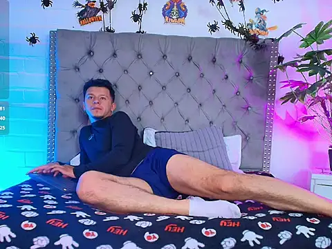 צ'אט XXX בשידור חי של Luxury_loverss