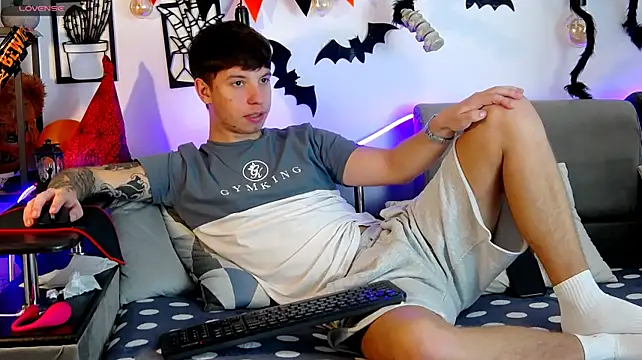 ThomasEdisonn – Naživo XXX chat