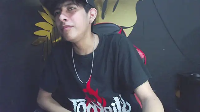 JulianGalann Live XXX chat
