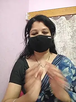 Priyaji7575's Live XXX Chat
