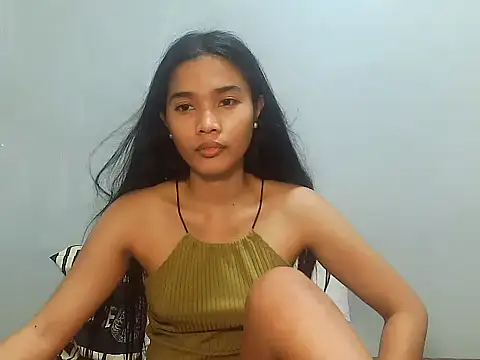 TypicalMorena's Live XXX Chat
