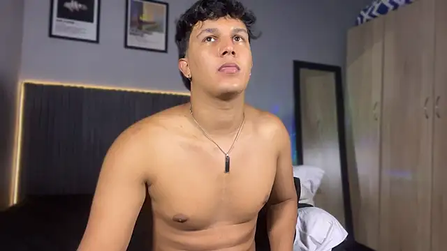 Leo_Savage_ Adlı Modelin Web Kamerası Şovu