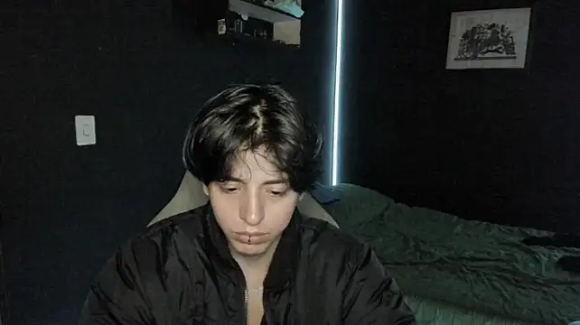 Angel_Miguel_1 Adlı Modelin Web Kamerası Şovu
