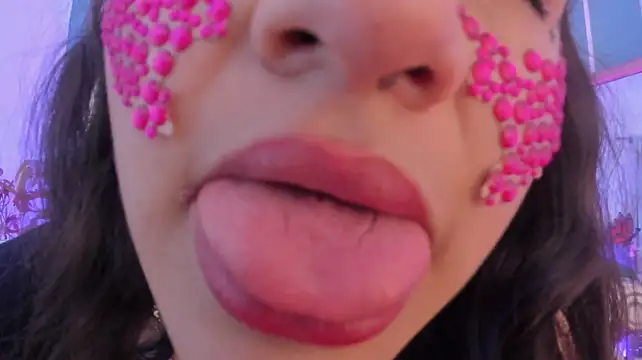 TaraTaylorr Chat XXX in diretta