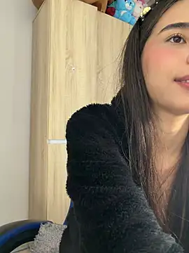 Milleradhara24 Chat XXX in diretta