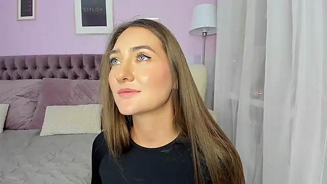 Evalaniss' Live XXX Chat