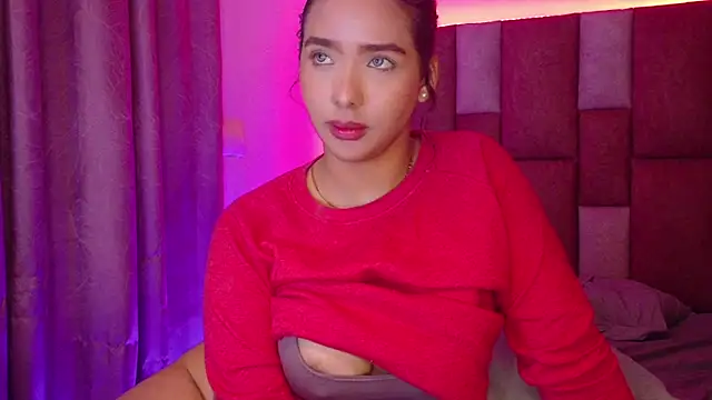 HilaryBrawn Chat XXX in diretta