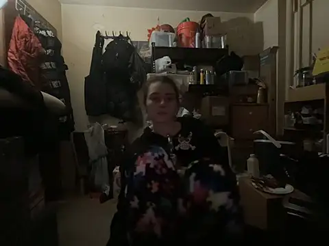 Snowbunnycake_131's Live XXX Chat