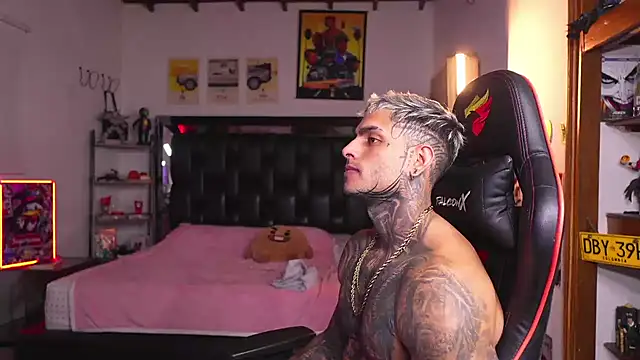 Chat +18 de logan_hugh8 ao vivo