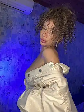 AlexaVee_ – Naživo XXX chat