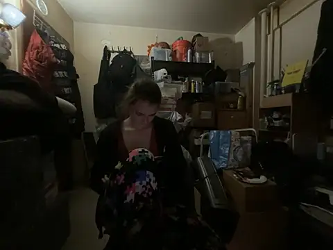 Snowbunnycake_131 webkamerás műsora