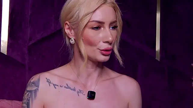 AngieShae Chat XXX in diretta