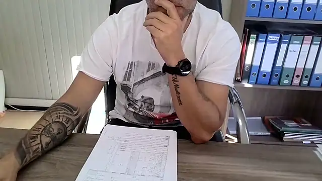 Živý XXX chat Evasionee