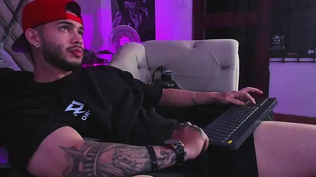 Chat XXX ao vivo de Vincentblack