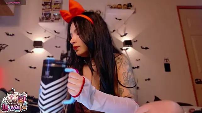Živý XXX chat Isiswaifu