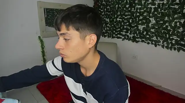 The_beby_guy Chat XXX in diretta