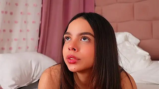 BambiRoses' Live XXX Chat