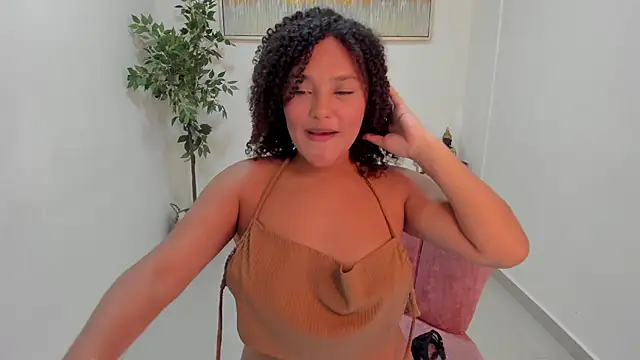 צ'אט XXX בשידור חי של Nelia_Rose