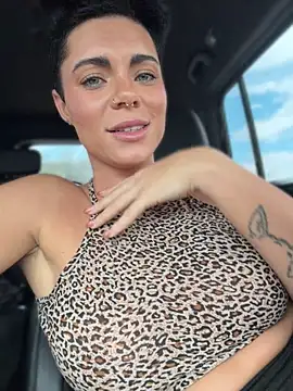 LukeLouHarvey's Live XXX Chat