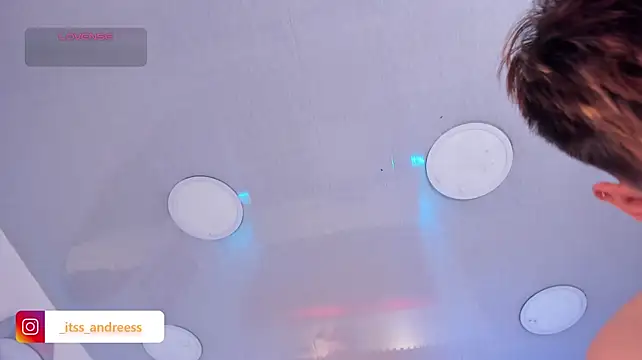 LiamWildx20 现场XXX聊天